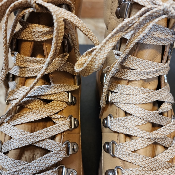 J Crew EUC leather boots work boot style 10 - Picture 3 of 8